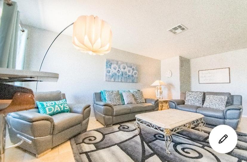 هينديرسون Comfortable Las Vegas Home Away From Home المظهر الخارجي الصورة