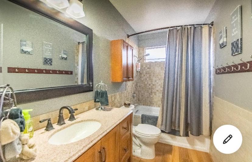 هينديرسون Comfortable Las Vegas Home Away From Home المظهر الخارجي الصورة