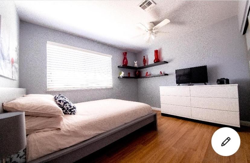 هينديرسون Comfortable Las Vegas Home Away From Home المظهر الخارجي الصورة