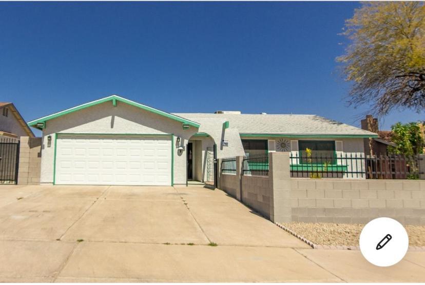 هينديرسون Comfortable Las Vegas Home Away From Home المظهر الخارجي الصورة